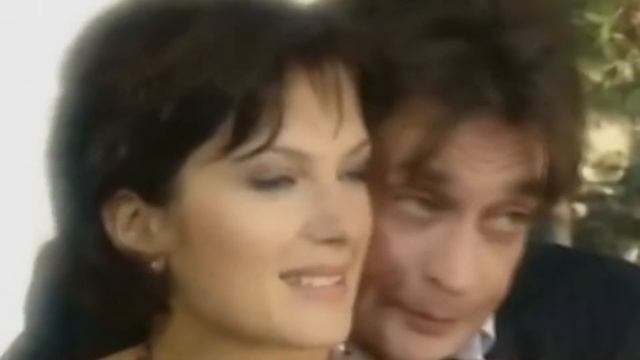 НЕ ЗАБЫВАЙ Поет ВАЛЕНТИНА ОВЧИННИКОВА. смотреть онлайн