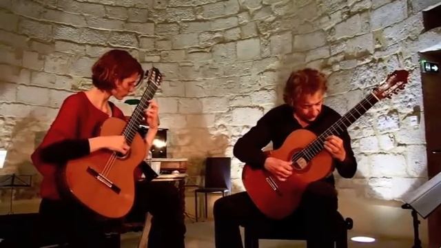 Libertango - Guitar duo Bensa-Cardinot - Live смотреть онлайн