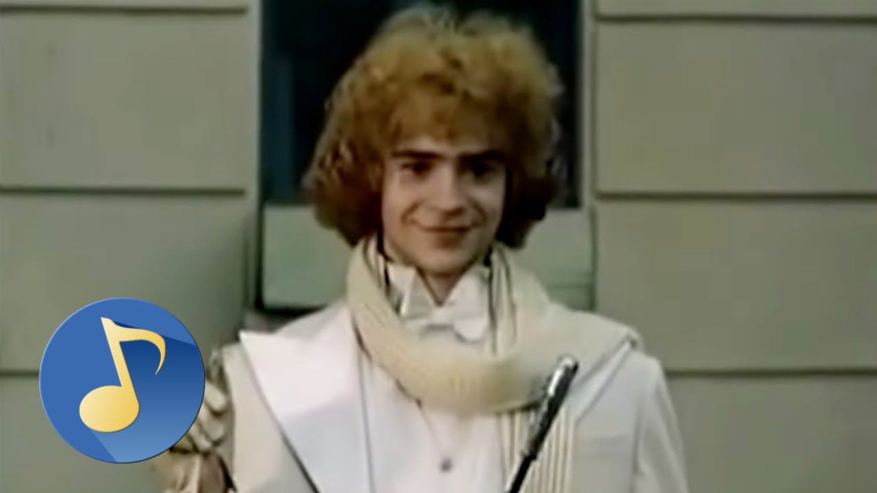 Да здравствует сюрприз - песня из фильма "Незнайка с нашего двора" (1983) смотреть онлайн