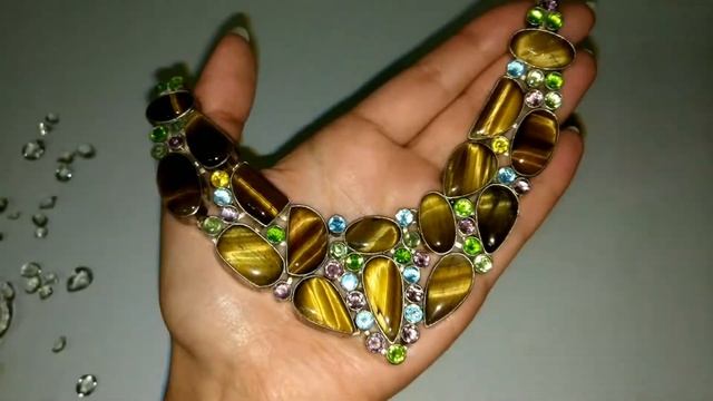 Колье из Тигрового Глаза и Кварца смотреть онлайн