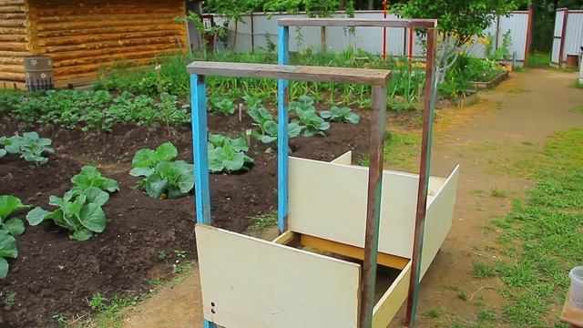 МАШИНКА ИЗ ДОСОК НА ДАЧЕ ДЛЯ ДЕТЕЙ. СВОИМИ РУКАМИ смотреть онлайн