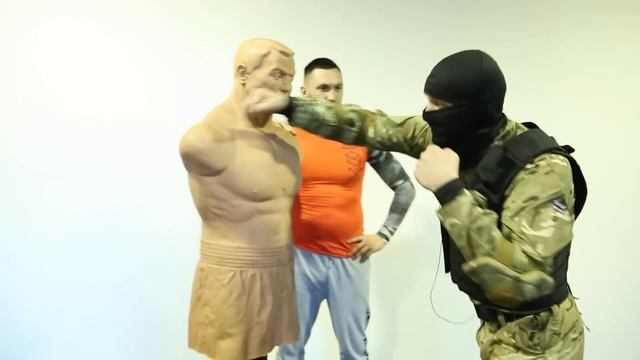 Убойная двойка | Советы инструктора спецназа смотреть онлайн