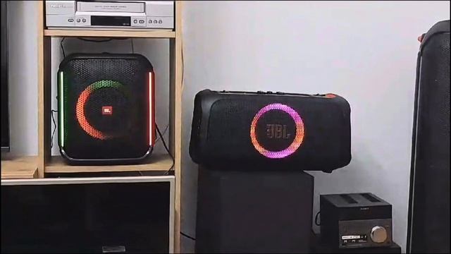 Jbl partybox encore vs jbl partybox on-the-go essential смотреть онлайн