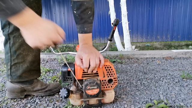 Как легко запустить бензокосу/бензопилу после простоя!!! смотреть онлайн