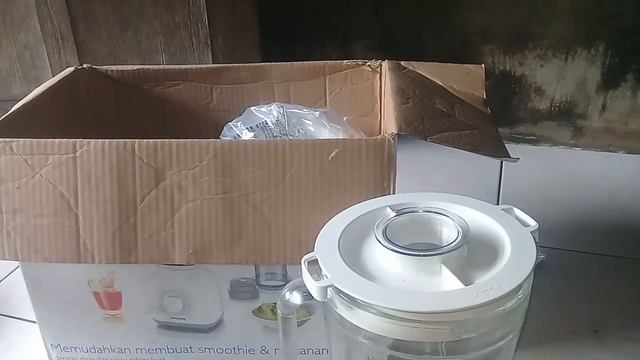 Unboxing Philips Daily Collection Blender 280W,1.5 L смотреть онлайн