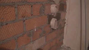 Штукатурка по маякам: установка маяков по лазерному уровню