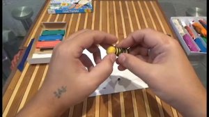 Лепим из пластилина для детей.Лепим из пластилина осу пчелу
