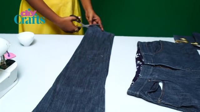 How To Make Hand Bag From Old Jeans - DIY | Refashion Clothes