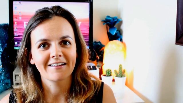 Minimalism Game: My Minimalist Successes, Struggles & Solutions ○ Kirsty Dee смотреть онлайн