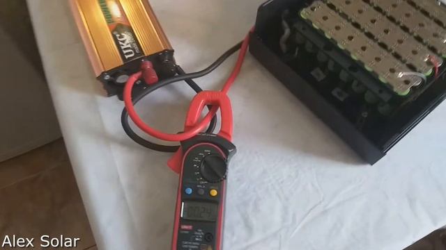 Микроволновка и тостер работают от аккумулятора Измеряю ток. смотреть онлайн