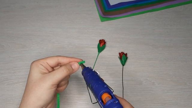 DIY? ЦВЕТЫ ИЗ ФОАМИРАНА СВОИМИ РУКАМИ ПОДЕЛКА. DO-IT-YOURSELF FOAMIRAN FLOWERS? смотреть онлайн