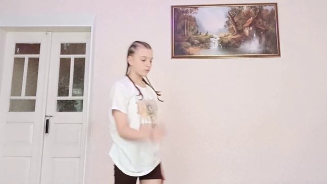 как сесть на шпагат? Обучение пошагово? смотреть онлайн