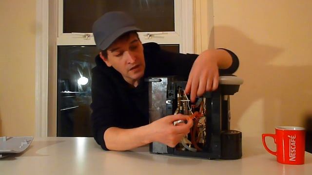 How NOT To fix the Tassimo Coffee Maker / Bosch Tassimo not working смотреть онлайн