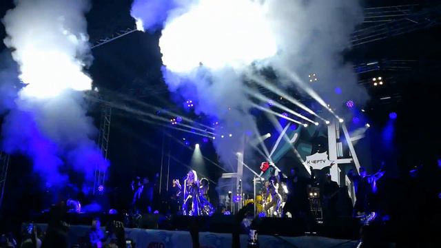 Светлана Лобода в Кирове - К черту любовь смотреть онлайн