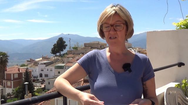 April 10 - The Gregorian Calendar versus the Julian Calendar смотреть онлайн