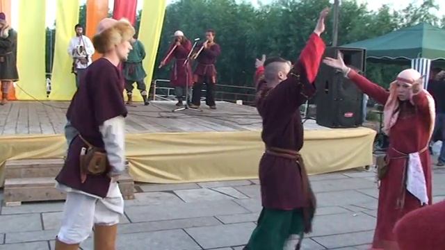 Частушки под драку смотреть онлайн
