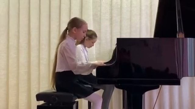 Ансамбль с Виолетой Казаковой и Мирославой Якушкиной. смотреть онлайн