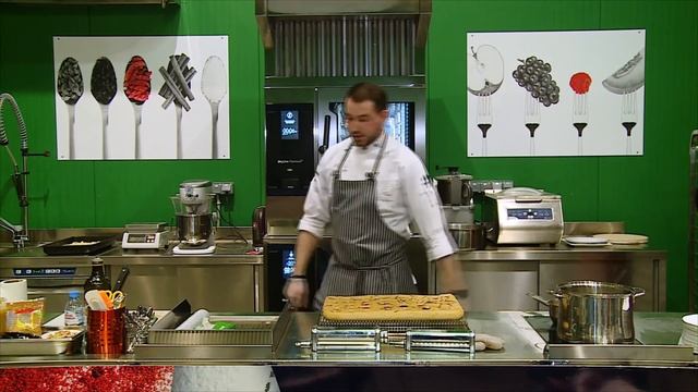 Фокачча рецепт классический на пароконвектомате Электролюкс от компании Фафор. Итальянская лепешка! смотреть онлайн