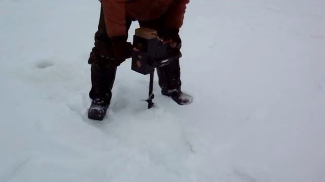 Электроледобур из безколлекторника смотреть онлайн