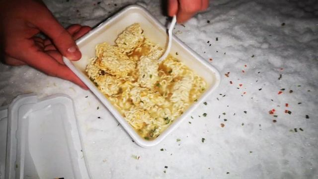 очень вкусно кушаю(мама деньги на обед дала) смотреть онлайн