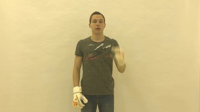 Чем отличаются AlphaKeepers Pro Roll Comfort 5 от Expert RF Comfort 6|| FAQ от Gloves N' Kit смотреть онлайн
