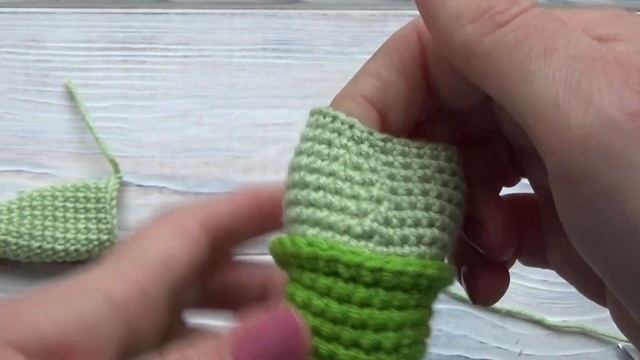 Тыквенный человечек крючком. Часть 2 // мастер-класс toyfabric смотреть онлайн