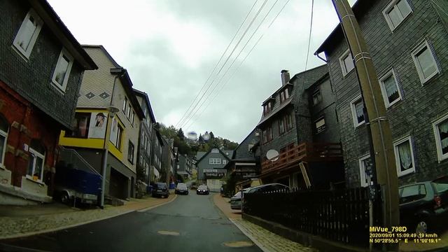 D: Stadt Lauscha. Landkreis Sonneberg. Rundfahrt Durch Die Stadtmitte. September 2020