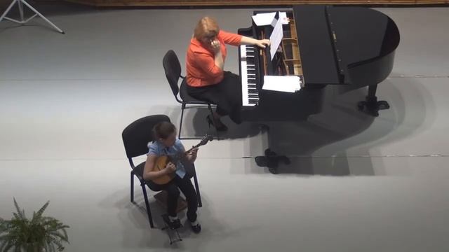 Щипунова Надежда, 1 класс. 1. "Танец маленьких утят" , 2. С. Федоров "Болтунья" смотреть онлайн