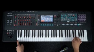 Roland Fantom 6 Flagship Synthesiser Workstation - Overview & Demo