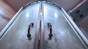 КАК отрегулировать ДВЕРИ душевой КАБИНЫ.