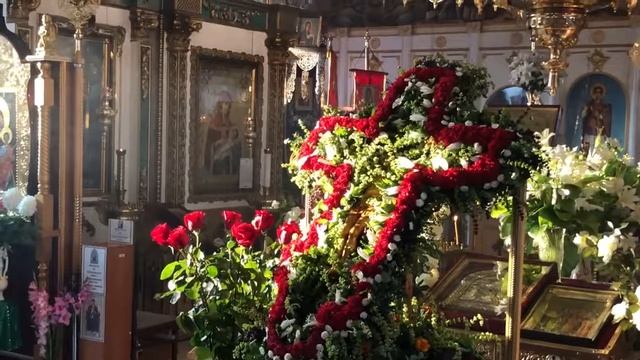 «Кресту Твоему покланяемся Владыко...» смотреть онлайн