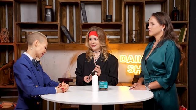 DAINEKA SHOW. БАБА НЮРА & ВИККИ ГРУК/ 1 ВЫПУСК смотреть онлайн