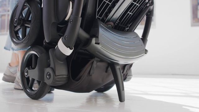 Bugaboo Bee6: сложение в 1 устойчивый блок смотреть онлайн