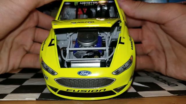 Ryan Blaney Die-Cast Review - 2018 Duracell/Menards Darlington Throwback 1:24 Elite смотреть онлайн