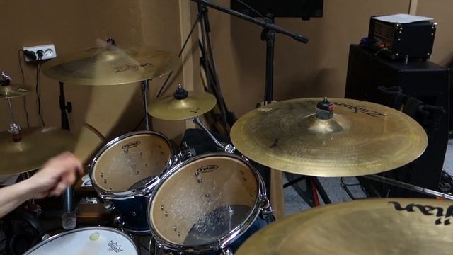 Zildjian A custom splash 8 VS Nugis traditional splash 8 смотреть онлайн