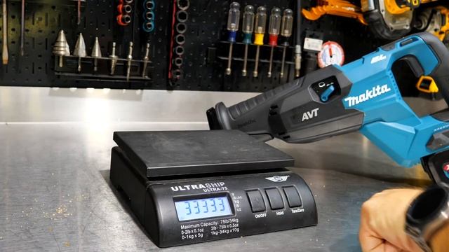 2nd GEN Makita 40V XGT Recip Saw Review [GRJ02] смотреть онлайн