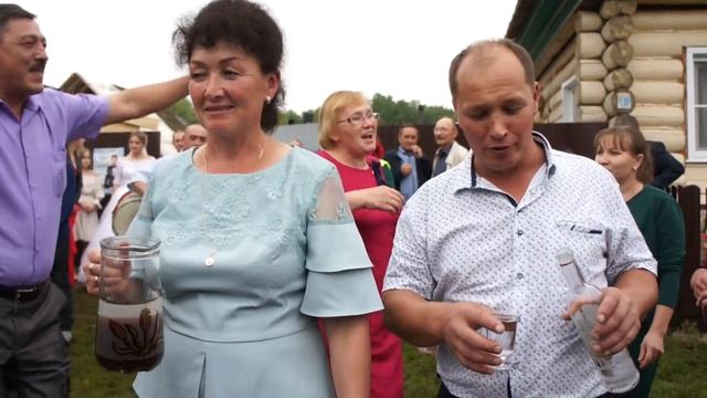 У жениха дома Курштена да мурена танцы на марийской сввдьбе суан смотреть онлайн