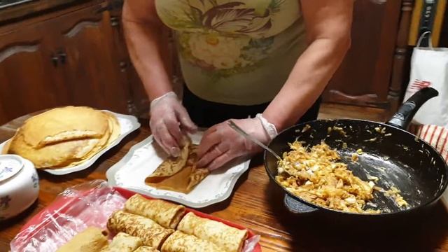 Блинчики с капустой и яйцом смотреть онлайн