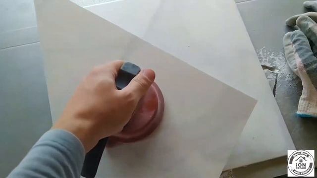 подрезка плитки с помощью шаблона смотреть онлайн