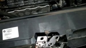 Замена замка капота Volkswagen Jetta 2017 1,4 tsi