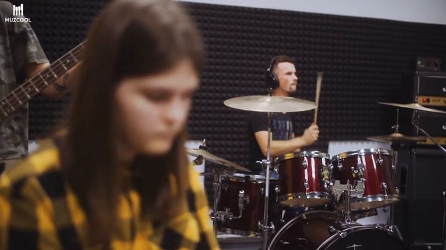 MUZcool Band (cover Bon Jovi - It's my life) смотреть онлайн