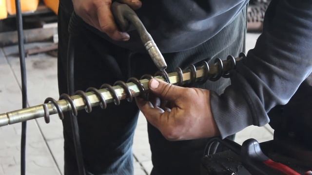 Новые витки шнека туковых банок УПС своими руками. смотреть онлайн