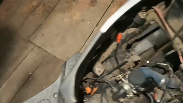 Плавают обороты на скутере 4Т двигателя.