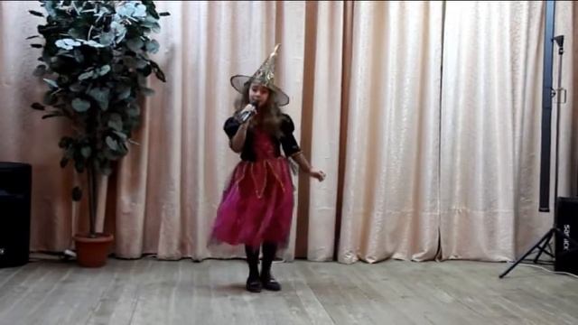 Детская песенка Колдунья Морозова Алина. Поет Карина Тарасенко 2015г смотреть онлайн