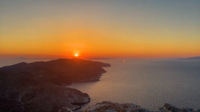 Spiritual Harmonies - Native American Flute and Shamanic Drums for Earth Meditation and Connection смотреть онлайн