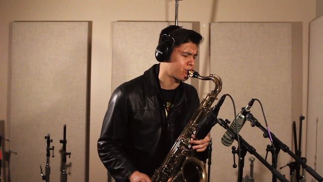 Love Never Felt So Good by Michael Jackson - Saxophone Cover by Algonzo смотреть онлайн