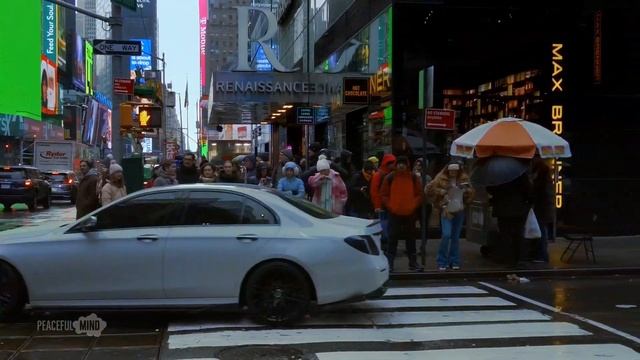 ❄ Walk in Winter Storm Elliott in NYC ?☔ SNOW and RAIN in Times Square смотреть онлайн