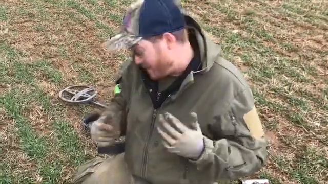 Metal Detecting Civil War Antietam Relics!!!! PERFECT U.S. Union Breast Plate live dig on video!!! смотреть онлайн