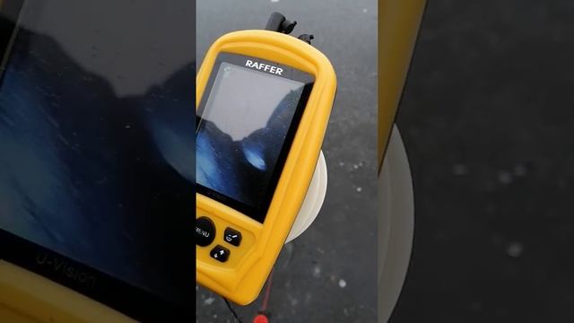 Зимняя рыбалка заглянуть под лёд видеокамера Raffer смотреть онлайн