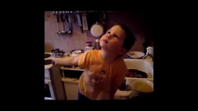 Соседи достали!!!.mp4 смотреть онлайн